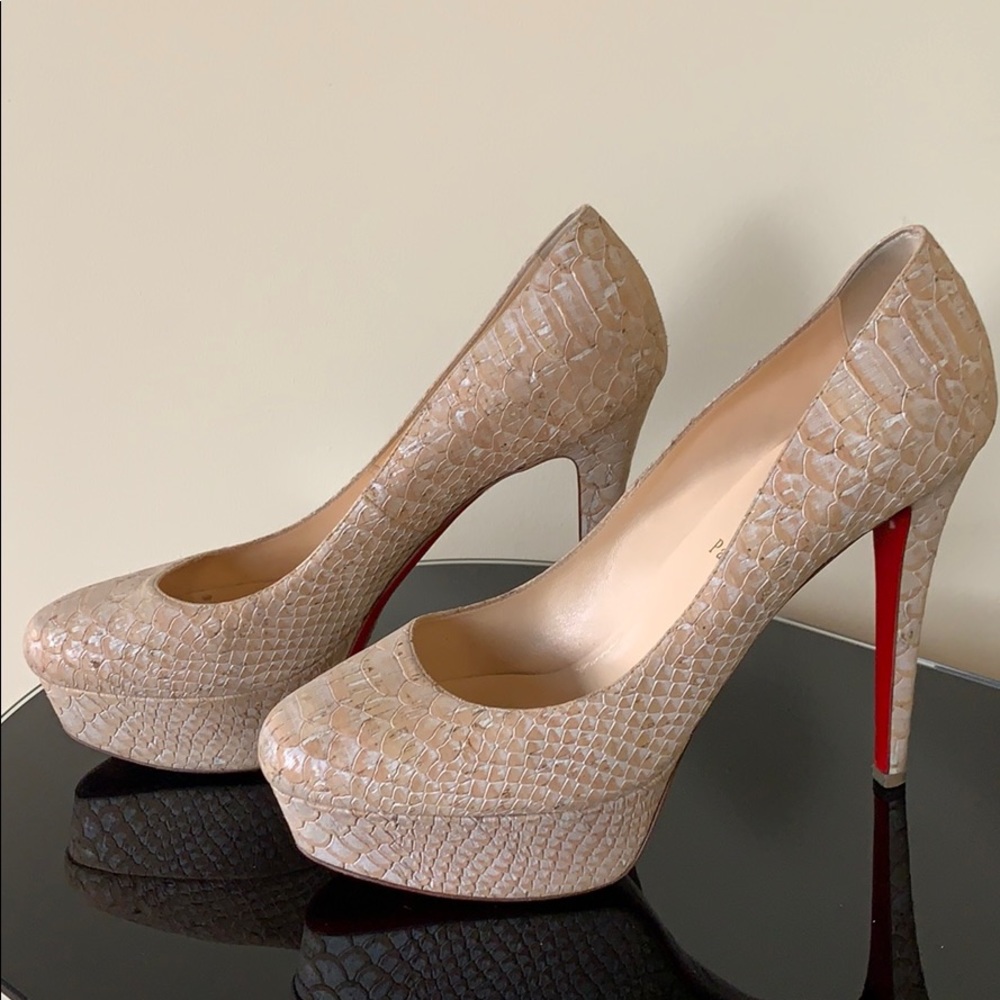 Christian Louboutin Bianca pumps